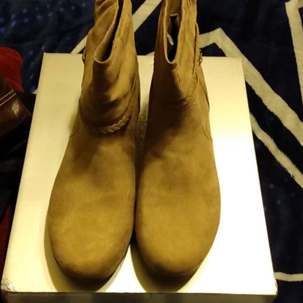 Women's St John's Bay ankle boots